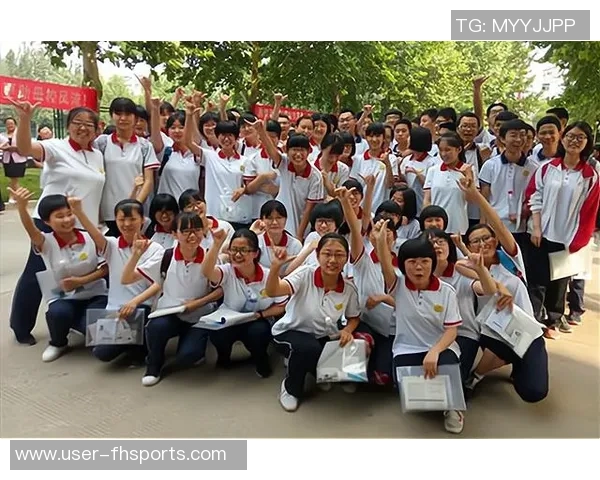 全美第一高中生泰兰斯托克斯宣布转学至第三所高中的消息引发热议