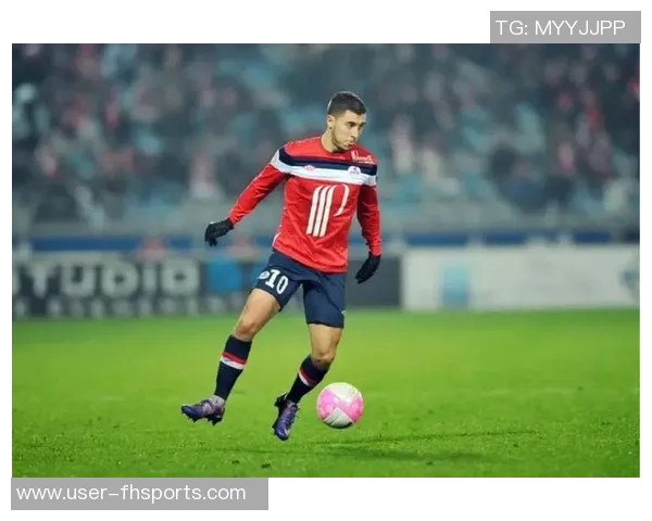 菲尔琼斯称阿扎尔为生涯最强对手无法与其抗衡 菲尔琼斯称阿扎尔为生涯最强对手无法与其抗衡