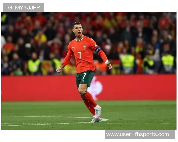 过年欢乐夜摩根感叹精彩时刻C罗再展绝技倒钩进球引热议